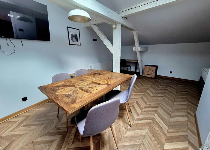 Mickiewicza 6 * Wrzesnia (Wrzesnia)